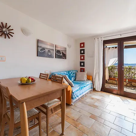 アパート Laureliving Holiday Home Puntavilla Vista